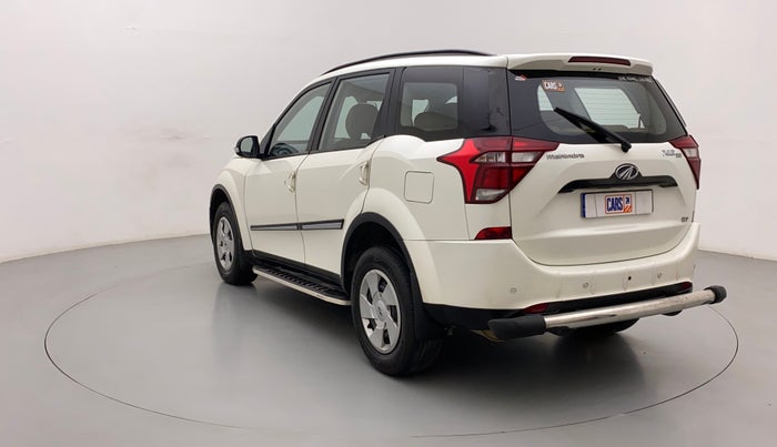 2018 Mahindra XUV500 W7, Diesel, Manual, 85,256 km, Left Back Diagonal