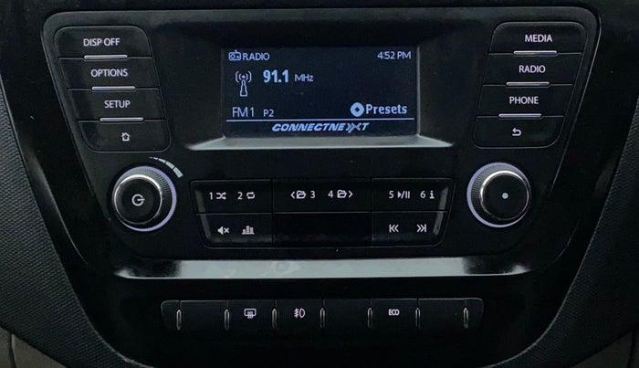 2017 Tata Tiago XZ PETROL, Petrol, Manual, 81,624 km, Infotainment System