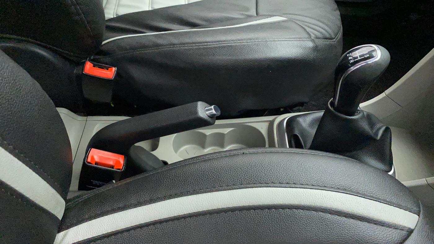 2017 Tata Tiago XZ PETROL, Petrol, Manual, 81,624 km, Gear Lever