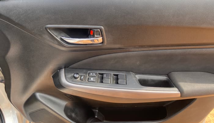 2023 Maruti Swift ZXI PLUS AMT, Petrol, Automatic, 54,353 km, Driver Side Door Panels Control