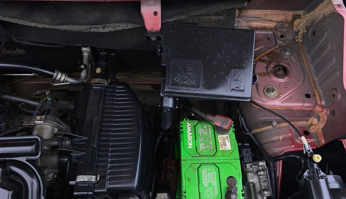 2016 Renault Kwid RXT 1.0 AMT, Petrol, Automatic, 42,109 km, Engine View - Left