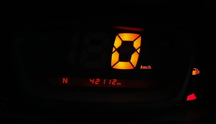 2016 Renault Kwid RXT 1.0 AMT, Petrol, Automatic, 42,109 km, Odometer Image