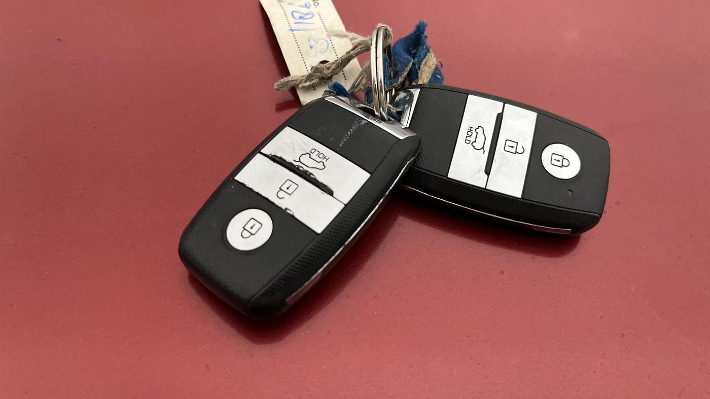 2020 KIA SELTOS HTK PLUS 1.5, Petrol, Manual, 58,021 km, Key Close Up