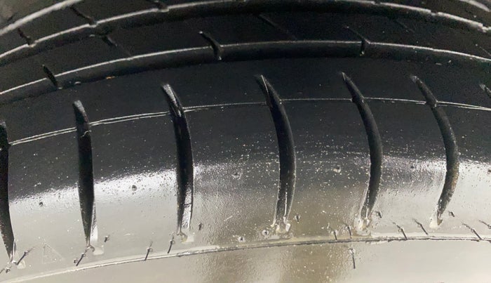 2019 Hyundai NEW SANTRO SPORTZ MT, Petrol, Manual, 81,634 km, Left Rear Tyre Tread