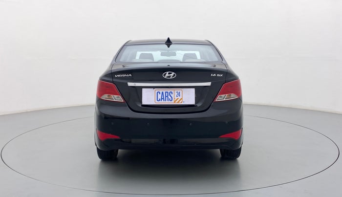 2017 Hyundai Verna 1.6 VTVT SX, Petrol, Manual, 60,051 km, Back/Rear