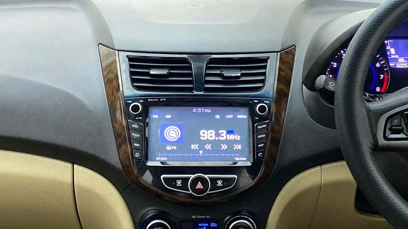 2017 Hyundai Verna 1.6 VTVT SX, Petrol, Manual, 60,051 km, Air Conditioner