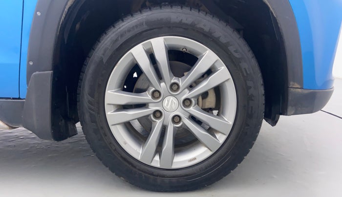 2016 Maruti Vitara Brezza VDI, Diesel, Manual, 39,237 km, Right Front Wheel