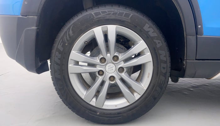 2016 Maruti Vitara Brezza VDI, Diesel, Manual, 39,237 km, Right Rear Wheel
