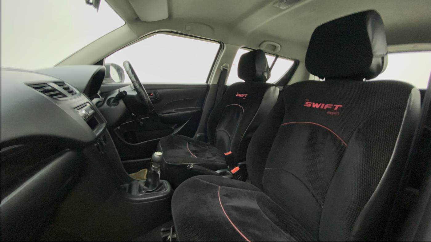 2012 Maruti Swift LXI, Petrol, Manual, 1,07,112 km, Right Side Front Door Cabin