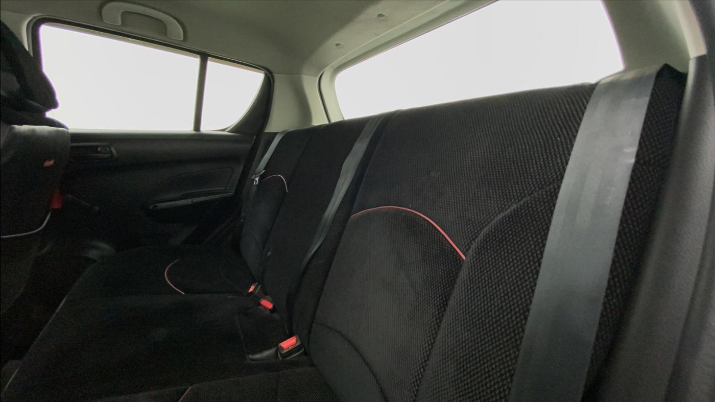 2012 Maruti Swift LXI, Petrol, Manual, 1,07,112 km, Right Side Rear Door Cabin