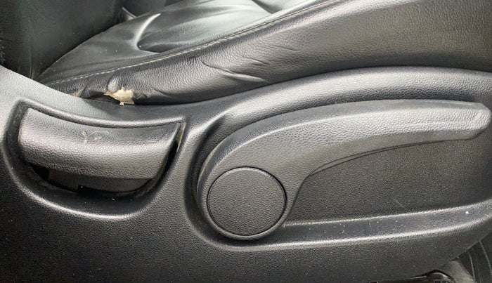 2018 Hyundai Creta SX AT 1.6 PETROL, Petrol, Automatic, 43,903 km, Driver Side Adjustment Panel