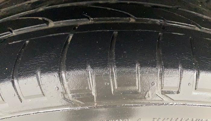 2018 Hyundai Creta SX AT 1.6 PETROL, Petrol, Automatic, 43,903 km, Right Rear Tyre Tread