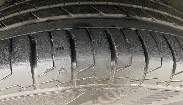 2018 Hyundai Creta SX AT 1.6 PETROL, Petrol, Automatic, 43,903 km, Right Front Tyre Tread