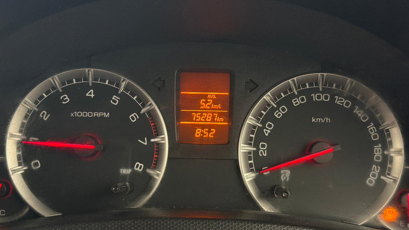 2016 Maruti Swift VXI, Petrol, Manual, 75,280 km, Odometer Image