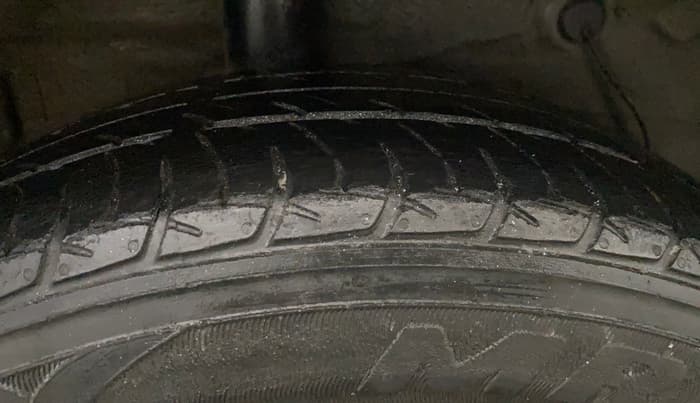 2018 Maruti Celerio ZXI AMT (O), Petrol, Automatic, 1,12,714 km, Right Rear Tyre Tread