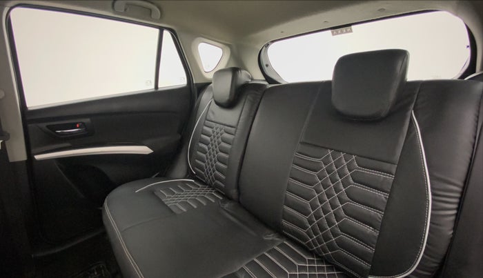 2015 Maruti S Cross DELTA 1.3, Diesel, Manual, 1,24,918 km, Right Side Door Cabin View