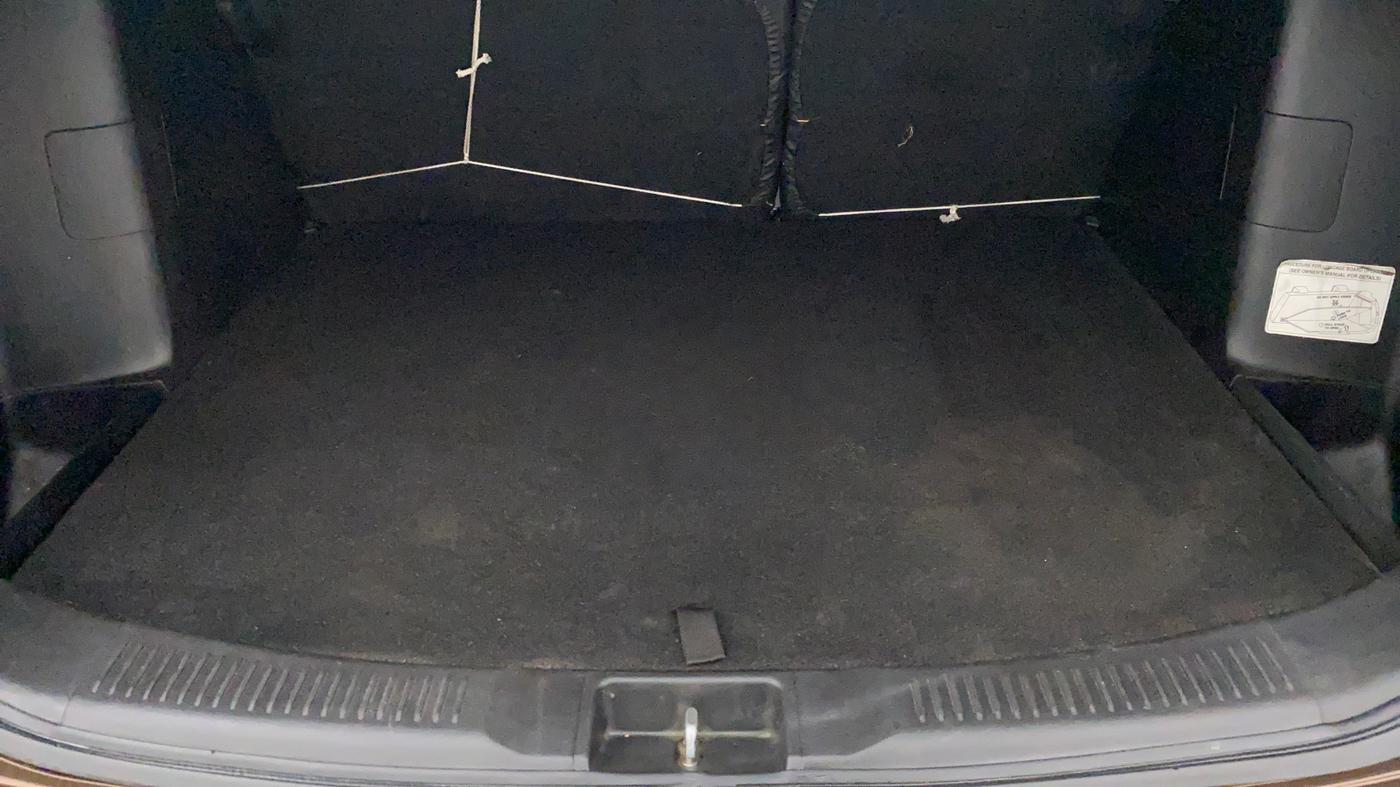 2015 Maruti S Cross DELTA 1.3, Diesel, Manual, 1,24,918 km, Boot Inside View