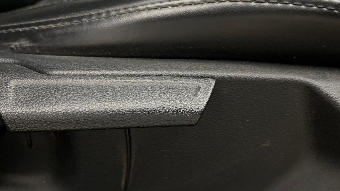 2023 Hyundai Creta EX 1.5 DIESEL, Diesel, Manual, 1,07,687 km, Driver Side Adjustment Panel