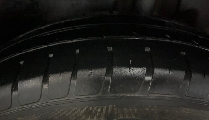 2020 Maruti Dzire VXI AMT, Petrol, Automatic, 22,238 km, Left Rear Tyre Tread