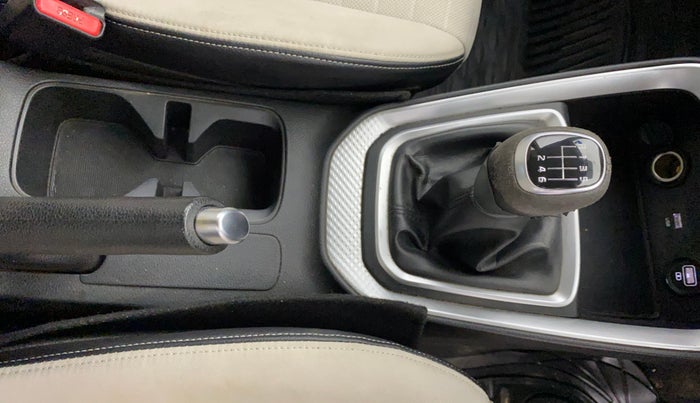 2021 KIA SONET HTX 1.0 IMT, Petrol, Manual, 1,14,554 km, Gear Lever