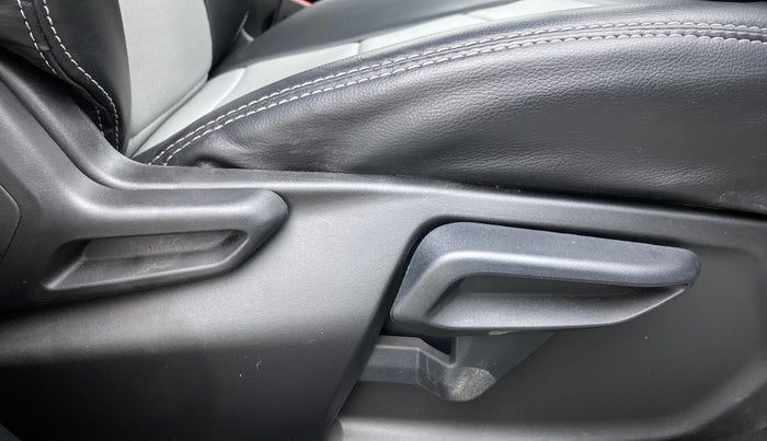 2022 Tata TIAGO NRG XZ MT, Petrol, Manual, 9,872 km, Driver Side Adjustment Panel