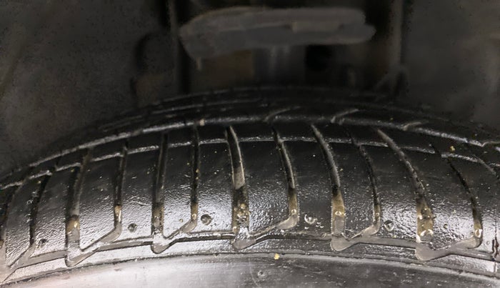 2022 Tata TIAGO NRG XZ MT, Petrol, Manual, 9,872 km, Right Front Tyre Tread