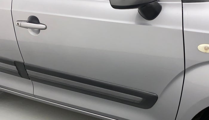 2018 Maruti IGNIS SIGMA 1.2, Petrol, Manual, 82,475 km, Driver-side door - Slightly dented