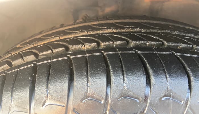 2018 Maruti Celerio ZXI AMT, Petrol, Automatic, 93,877 km, Right Front Tyre Tread