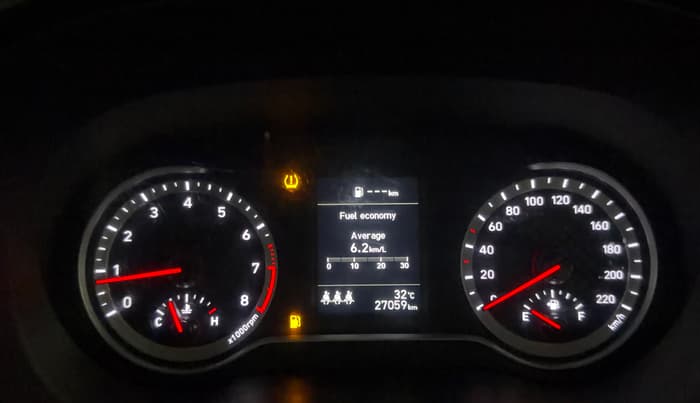 2023 Hyundai GRAND I10 NIOS SPORTZ 1.2 KAPPA VTVT, Petrol, Manual, 27,049 km, Odometer Image