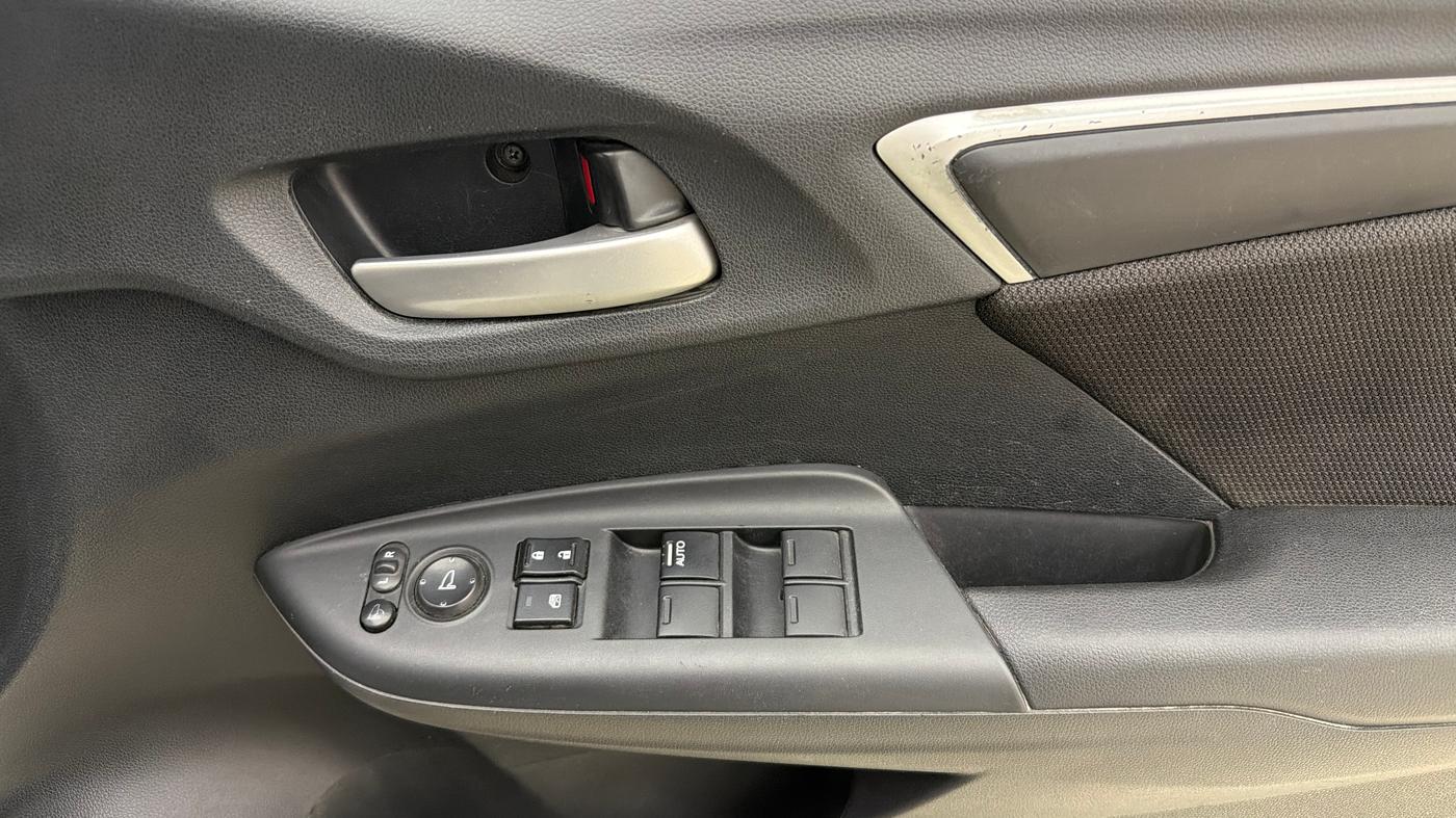 2021 Honda WR-V 1.2L I-VTEC VX MT, Petrol, Manual, 27,147 km, Driver Side Door Panels Control