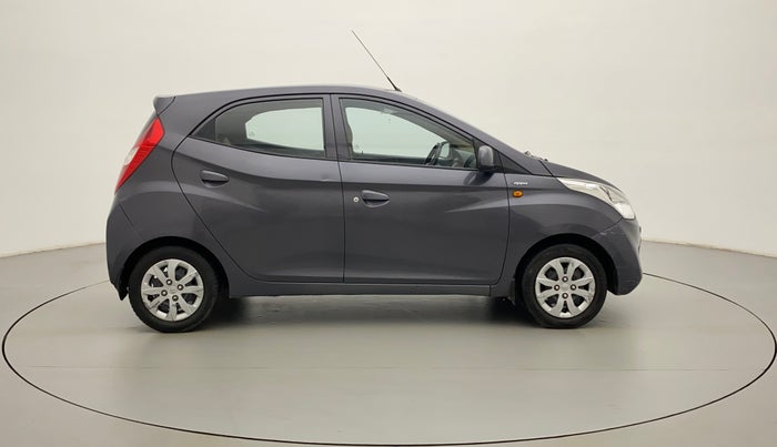 2016 Hyundai Eon MAGNA + AIRBAG, CNG, Manual, 79,911 km, Right Side View
