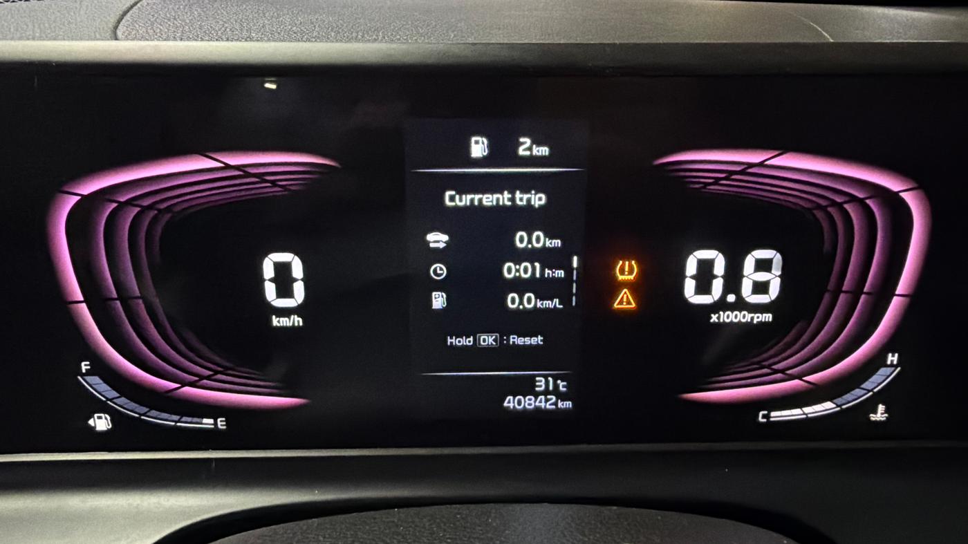2024 KIA SELTOS  HTX 1.5 PETROL MT, Petrol, Manual, 40,834 km, Odometer Image