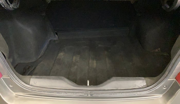 2016 Chevrolet Sail 1.2 LS, Petrol, Manual, 76,931 km, Boot Inside