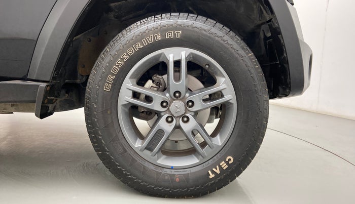 2023 Mahindra Thar LX P 2WD AT HT, Petrol, Automatic, 4,504 km, Right Front Wheel