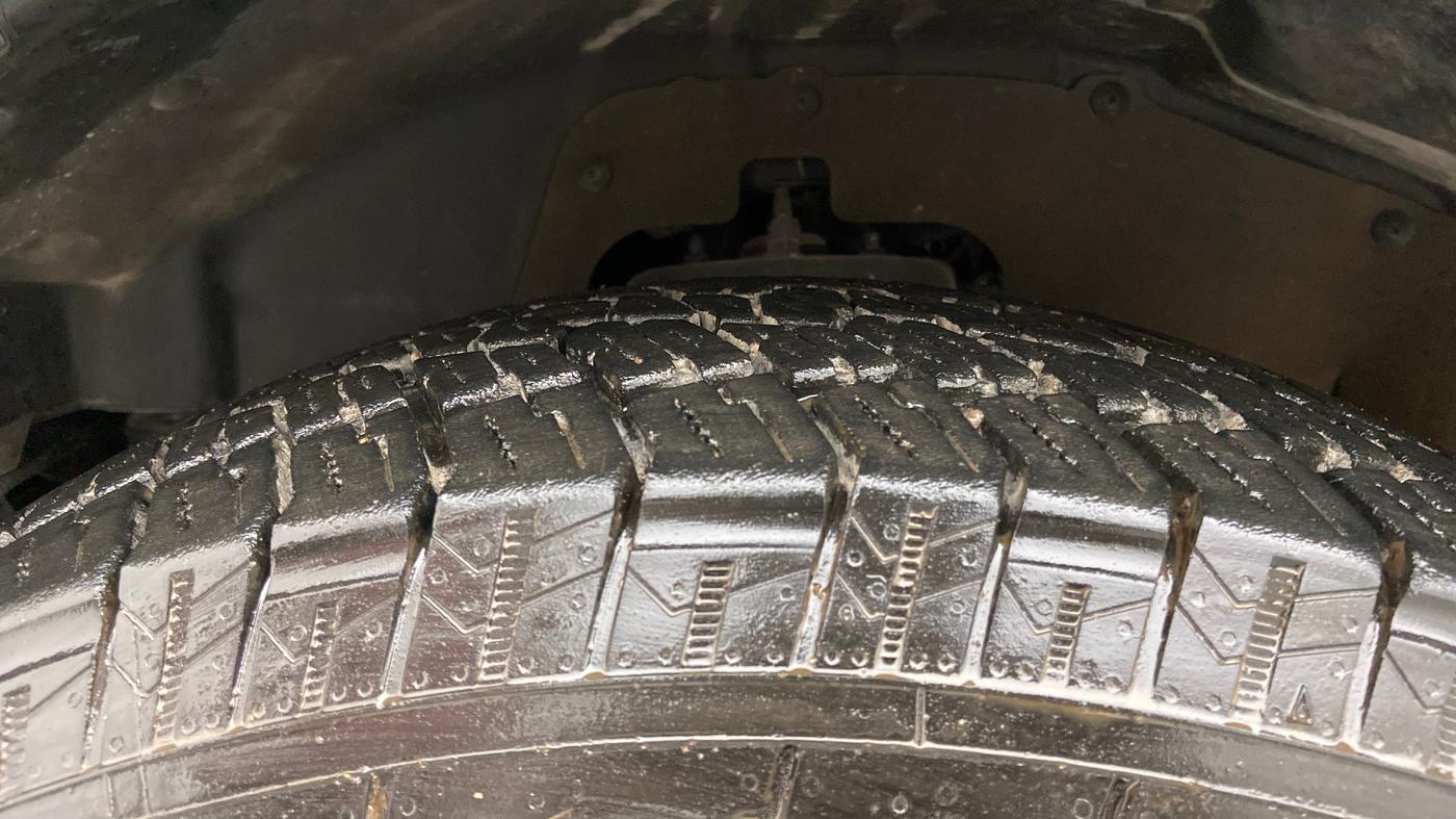 2023 Mahindra Thar LX P 2WD AT HT, Petrol, Automatic, 4,504 km, Left Front Tyre Tread