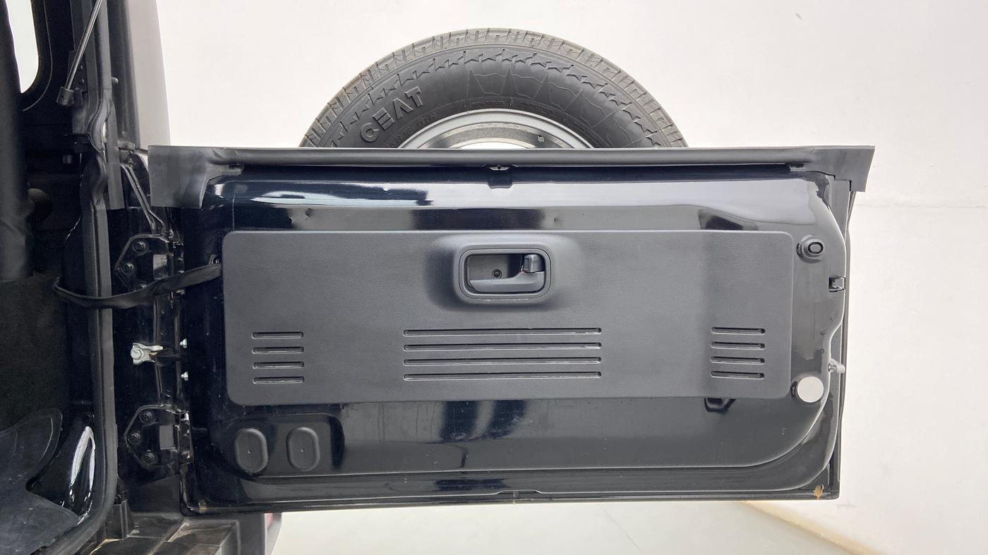 2023 Mahindra Thar LX P 2WD AT HT, Petrol, Automatic, 4,504 km, Boot Door Open