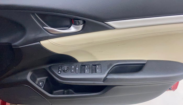 2019 Honda Civic 1.8L I-VTEC ZX CVT, Petrol, Automatic, 30,667 km, Driver Side Door Panels Control