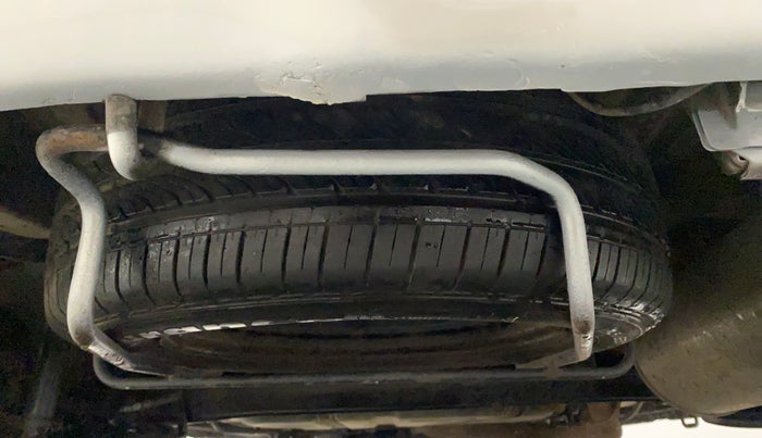 2013 Maruti Ertiga ZDI, Diesel, Manual, 80,117 km, Spare Tyre