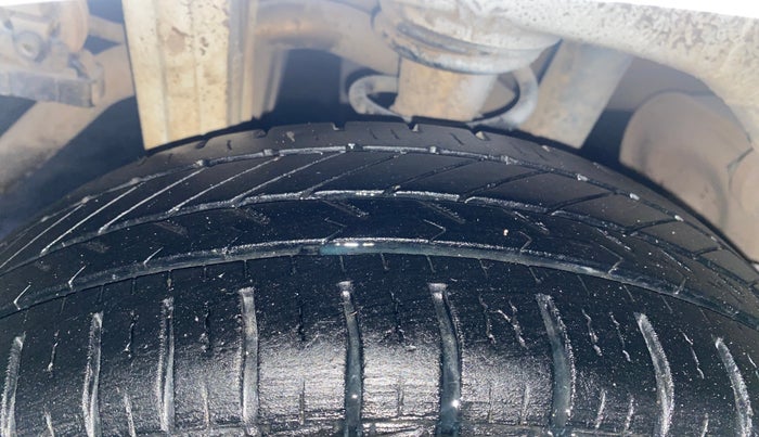 2016 Maruti Alto K10 VXI, Petrol, Manual, 73,136 km, Right Rear Tyre Tread