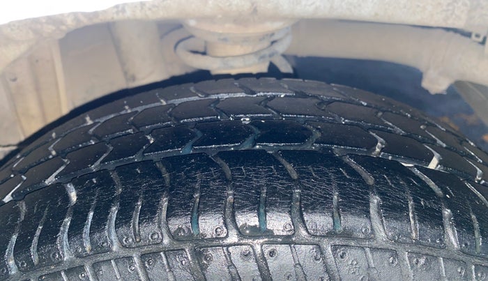 2016 Maruti Alto K10 VXI, Petrol, Manual, 73,136 km, Left Rear Tyre Tread