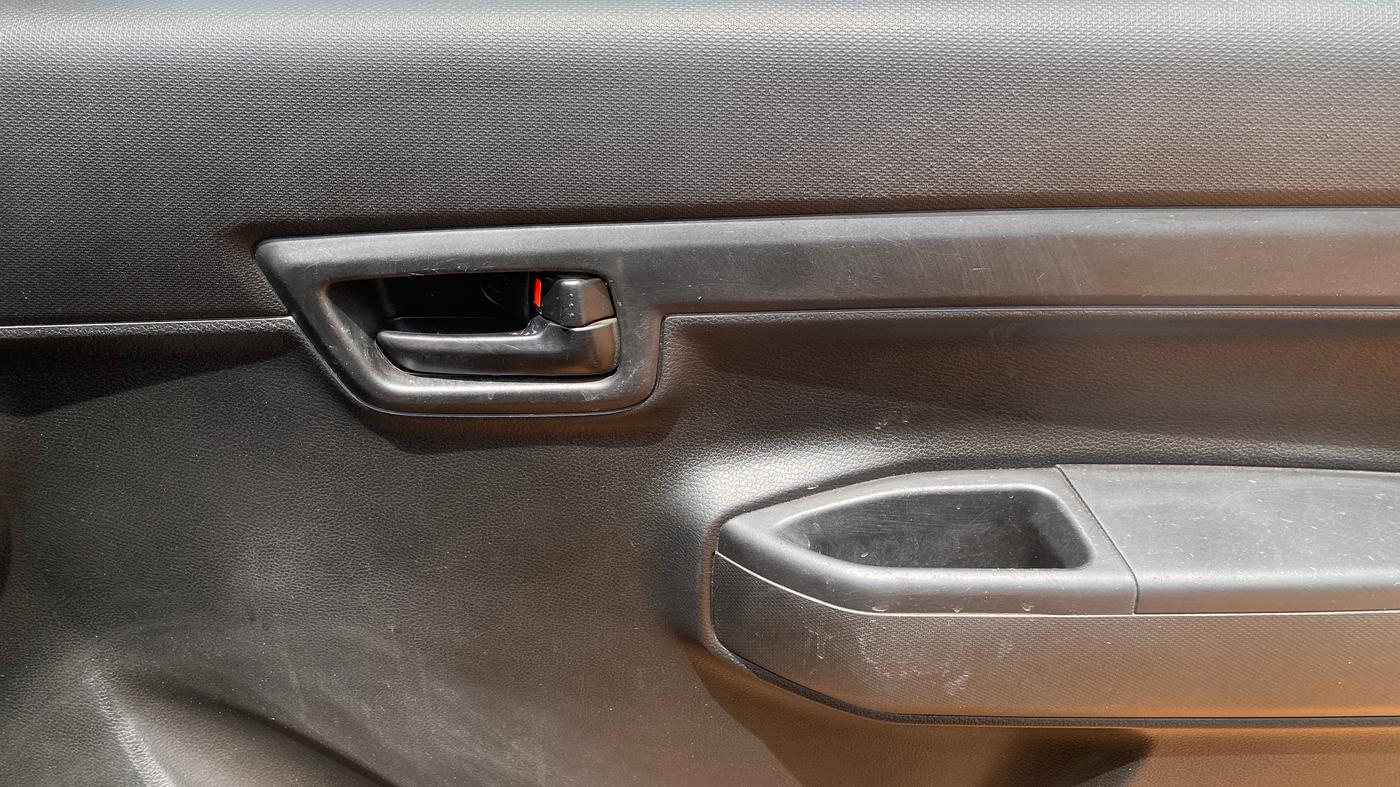 2020 Maruti S PRESSO VXI PLUS AMT, Petrol, Automatic, 28,731 km, Driver Side Door Panels Control