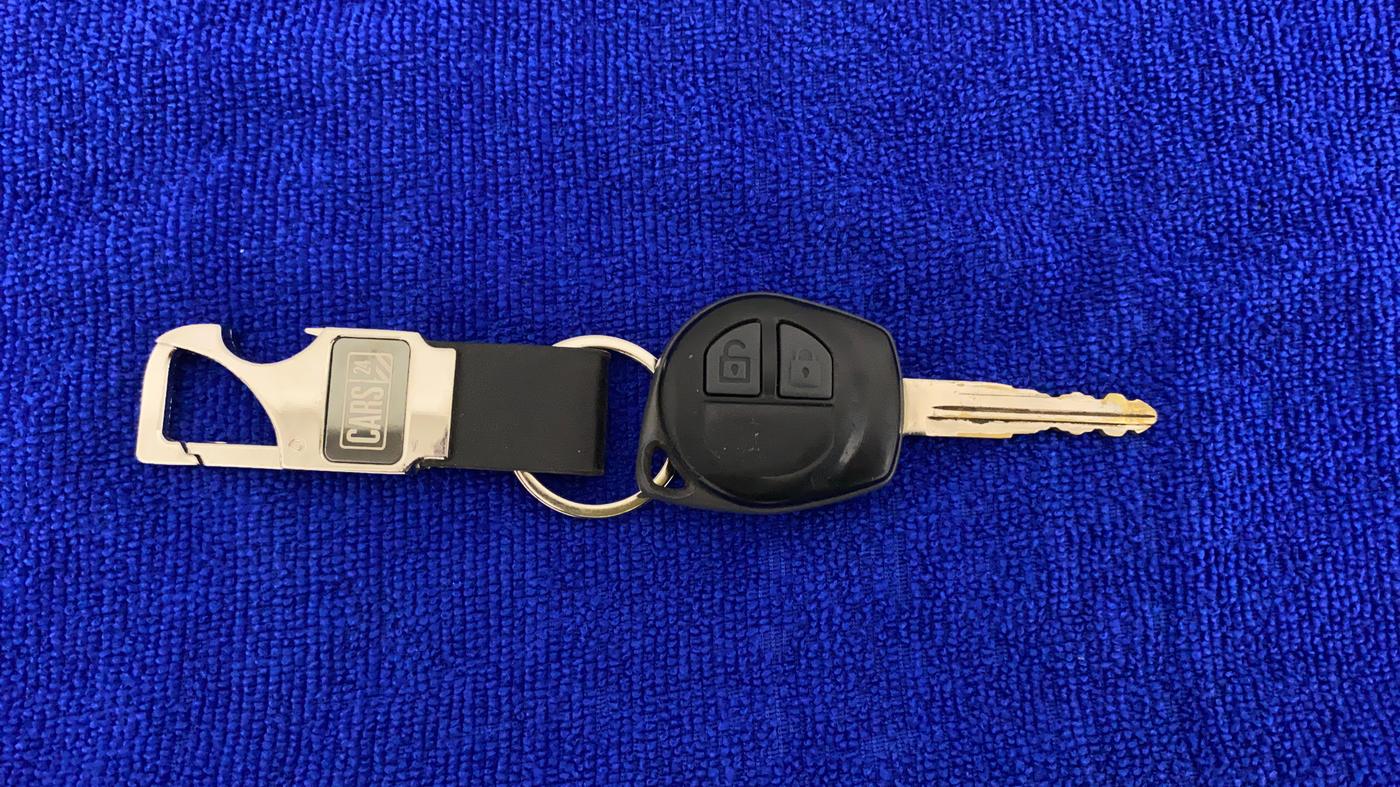 2017 Maruti Ertiga VDI SHVS, Diesel, Manual, 1,04,810 km, Key Close Up