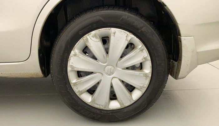 2017 Maruti Ertiga VDI SHVS, Diesel, Manual, 1,04,810 km, Left Rear Wheel