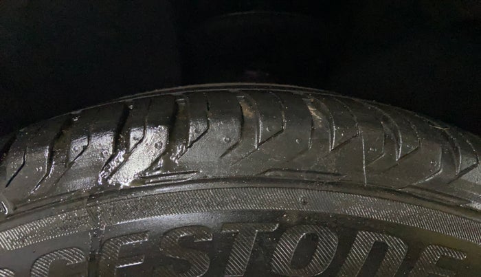 2018 Renault Duster 85 PS RXS MT DIESEL, Diesel, Manual, 87,335 km, Left Front Tyre Tread