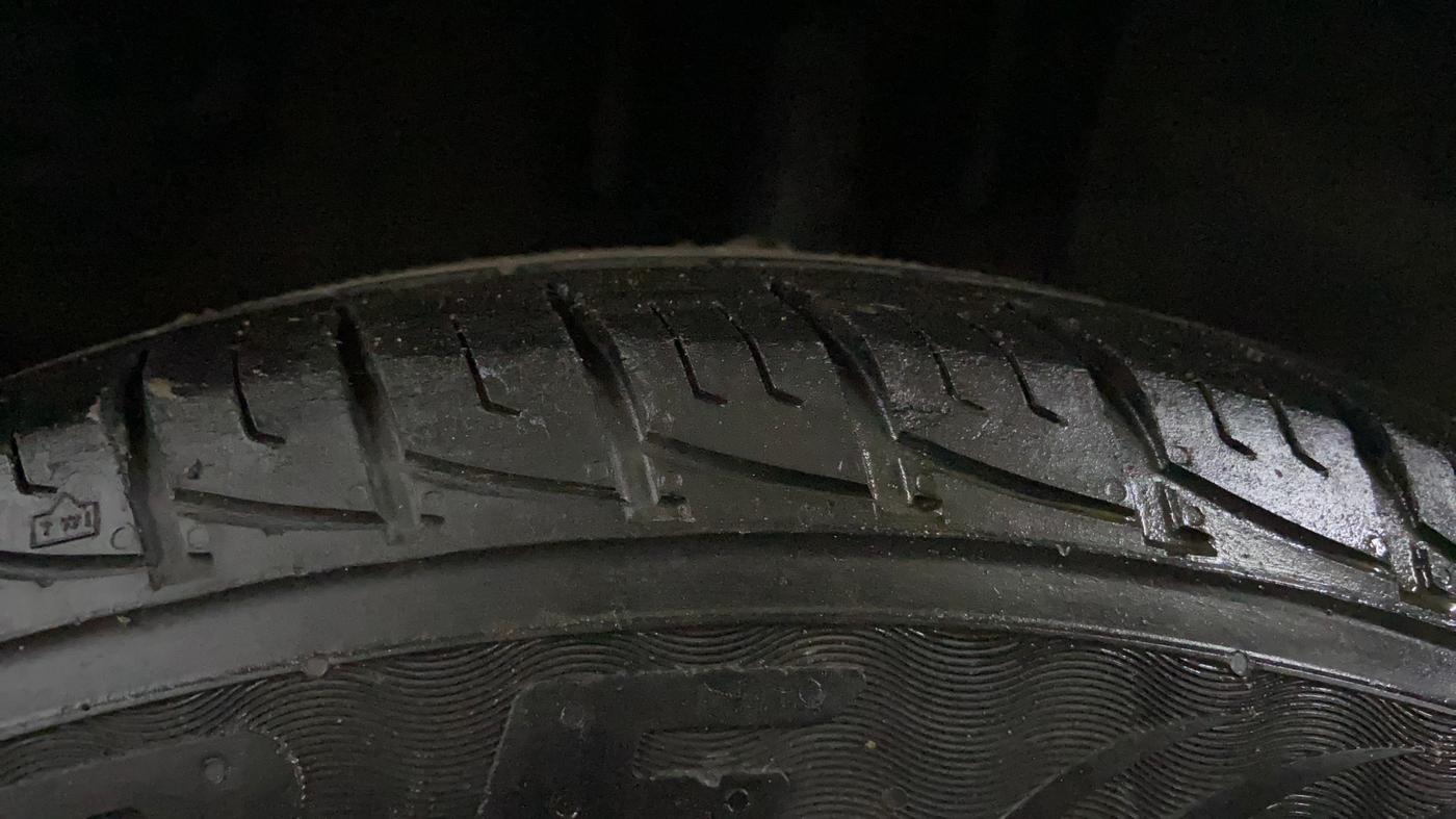 2018 Renault Duster 85 PS RXS MT DIESEL, Diesel, Manual, 87,335 km, Left Rear Tyre Tread