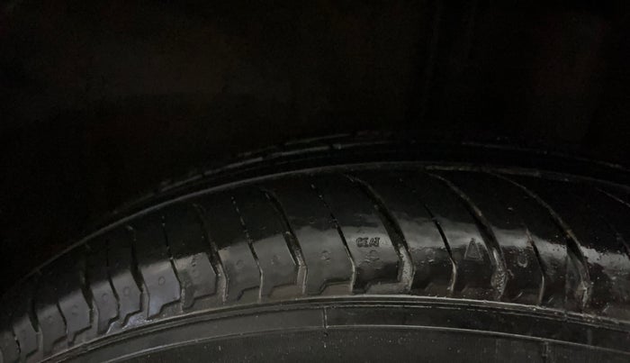 2023 Nissan MAGNITE XE, Petrol, Manual, 2,967 km, Left Rear Tyre Tread