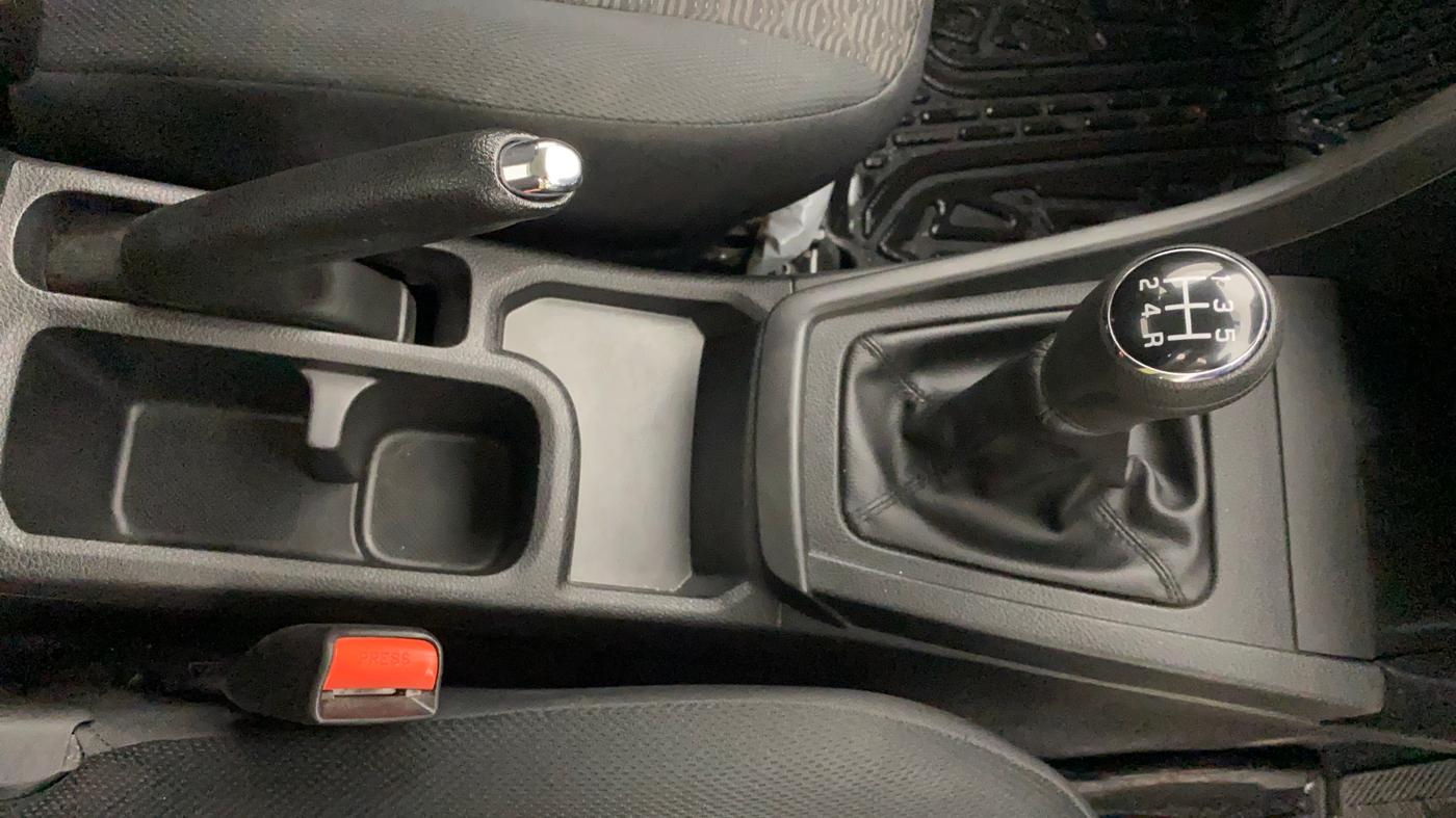 2024 Maruti BREZZA LXI S- CNG, CNG, Manual, 39,904 km, Gear Lever