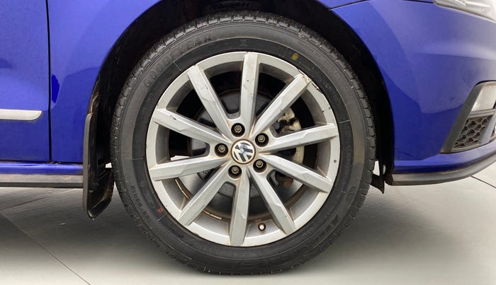 2021 Volkswagen Vento HIGHLINE PLUS 1.0 TSI AT, Petrol, Automatic, 25,578 km, Right Front Wheel