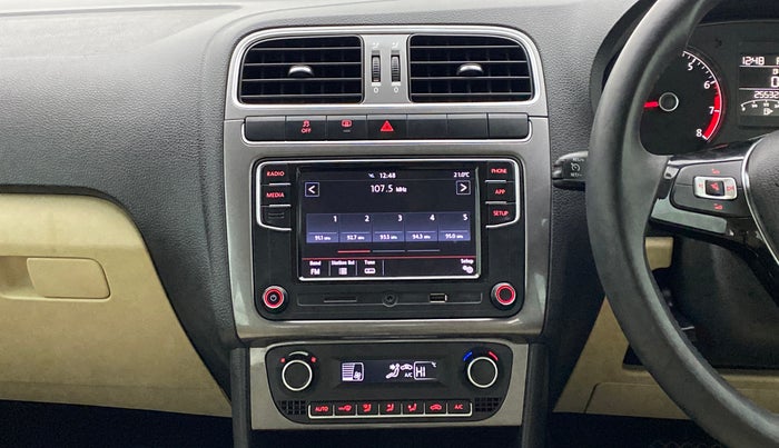 2021 Volkswagen Vento HIGHLINE PLUS 1.0 TSI AT, Petrol, Automatic, 25,578 km, Air Conditioner