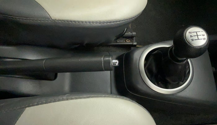 2010 Maruti Swift Dzire VXI, Petrol, Manual, 82,627 km, Gear Lever